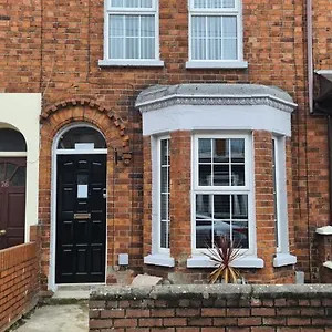 Rutland Street Townhouse Homestay